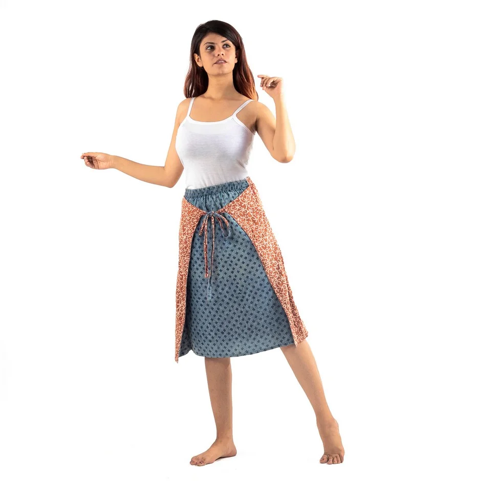 Art Nouveau 169- slow bottoms- red-Blue (1)