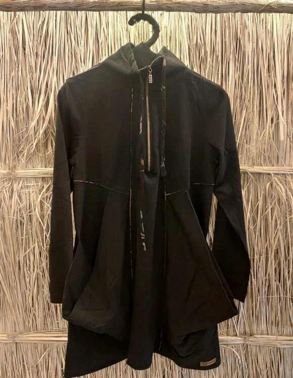 Art Nouveau 1409- slow outerwear- Black (1)