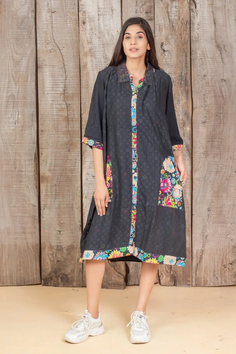 Art Nouveau 2480- slow dress- black (1)