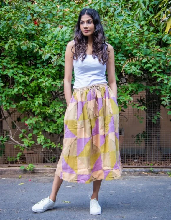 Art Nouveau 3116- slow bottoms- spring lavender (1)