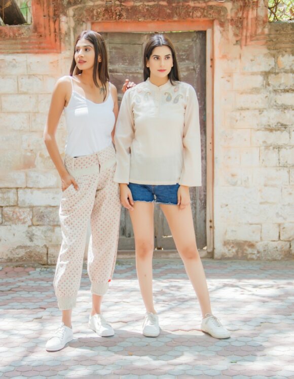 Art Nouveau 4820- slow tunics- vintage beige (6)