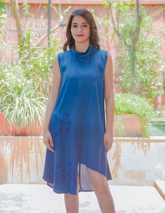 Surrounded By Precious Love Moroccan Influence Bird Print  Bohemian Dress Featuring Stylish Cowl Neck And Gradation Wash